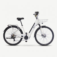 E-bike Traveller bianca con portapacchi anteriore e posteriore